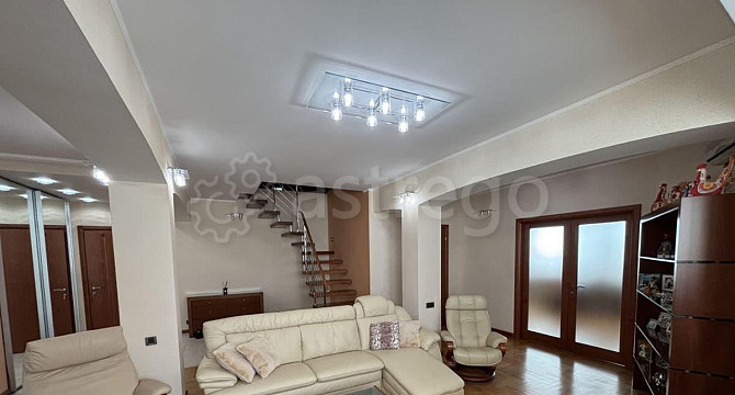 4-комн. квартира, 201.4 м2, 7/7 эт. Москва - изображение 2