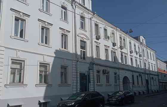 3-комн. квартира, 104 м2, 3/3 эт. Москва