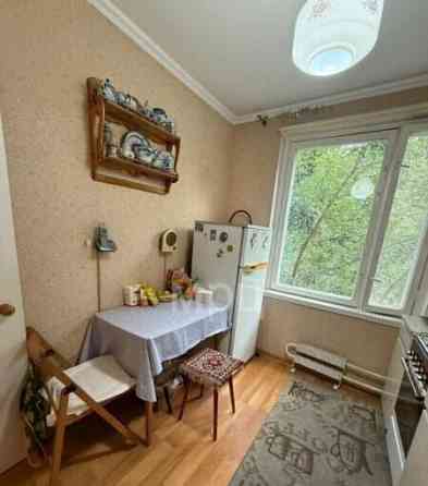 3-комн. квартира, 33 м2, 3/9 эт. Москва