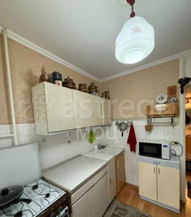 3-комн. квартира, 33 м2, 3/9 эт. Москва - изображение 2