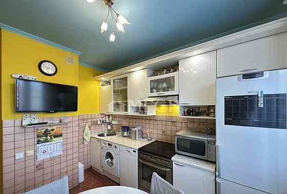 2-комн. квартира, 55 м2, 17/17 эт. Москва