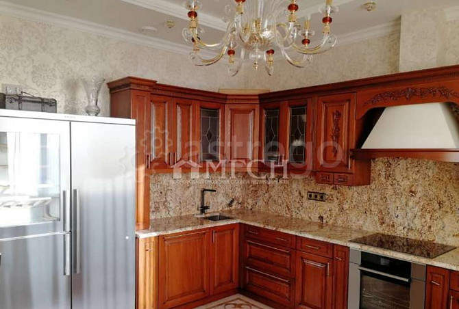 2-комн. квартира, 43.8 м2, 2/5 эт. Москва - изображение 1