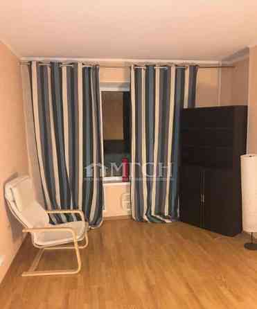 3-комн. квартира, 57 м2, 2/5 эт. Москва