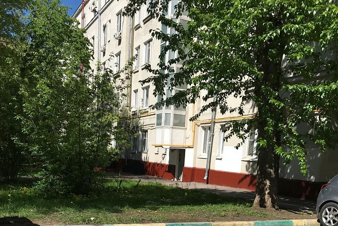 Комната, 33 м2, 1/6 эт. Москва - изображение 1