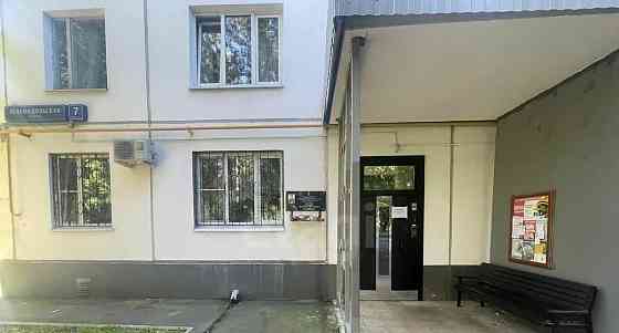 Комната, 9.8 м2, 4/9 эт. Москва