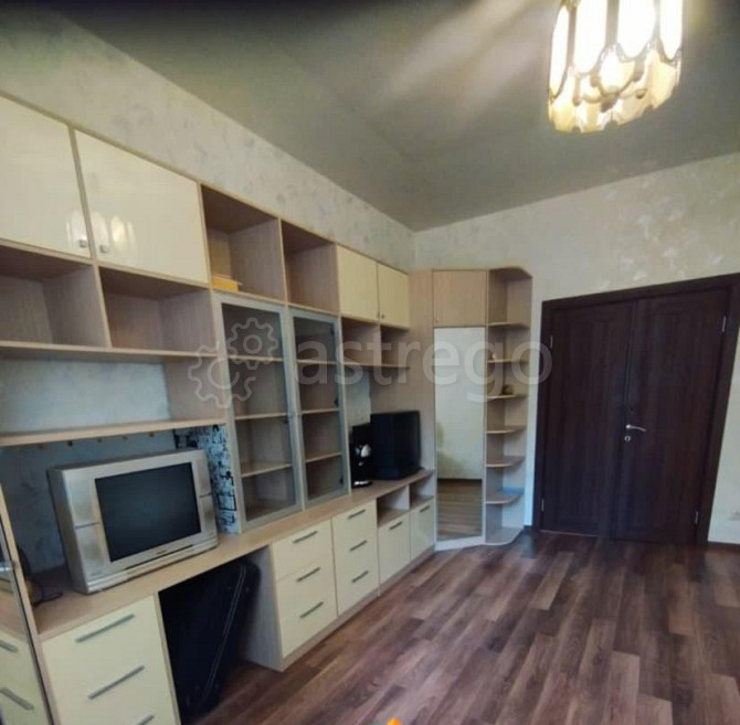 Комната, 20 м2, 1/5 эт. Москва - изображение 1