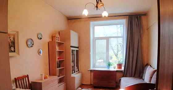 Комната, 15 м2, 3/5 эт. Москва