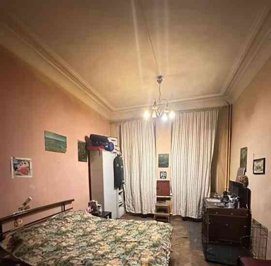 Комната, 96 м2, 2/6 эт. Москва