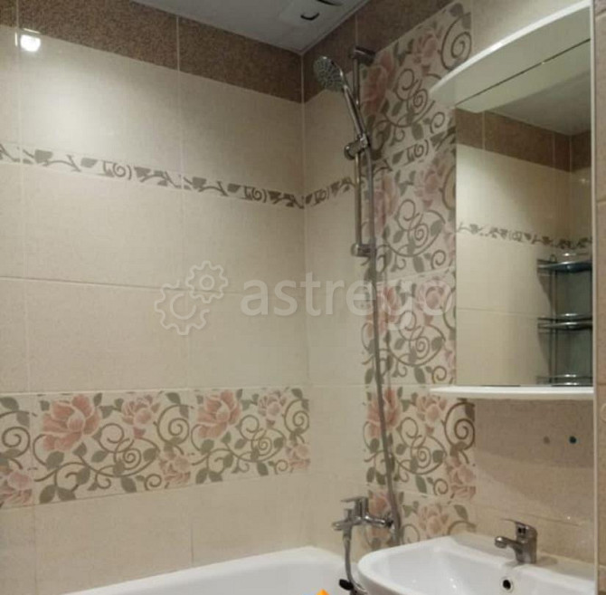 Комната, 10 м2, 2/5 эт. Москва - изображение 4