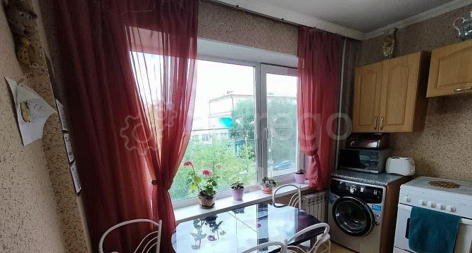 3-комн. квартира, 51.4 м2, 3/5 эт. Белогорск - изображение 1
