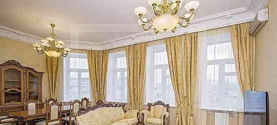 5-комн. квартира, 185 м2, 6/7 эт. Москва