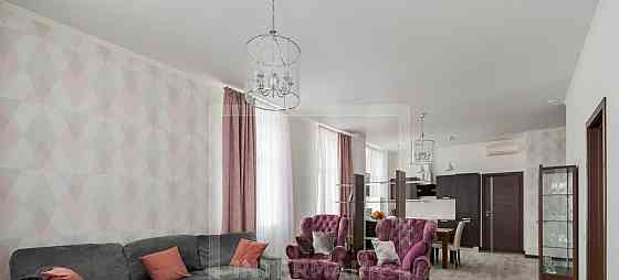3-комн. квартира, 126 м2, 3/9 эт. Москва