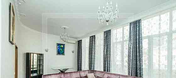 4-комн. квартира, 180 м2, 2/4 эт. Москва