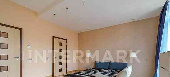4-комн. квартира, 219 м2, 2/5 эт. Москва