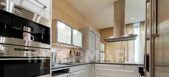 4-комн. квартира, 219 м2, 2/5 эт. Москва