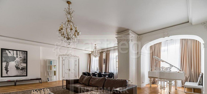 4-комн. квартира, 300 м2, 2/7 эт. Москва - изображение 1
