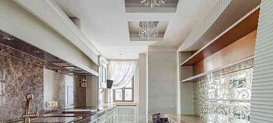 4-комн. квартира, 160 м2, 3/9 эт. Москва