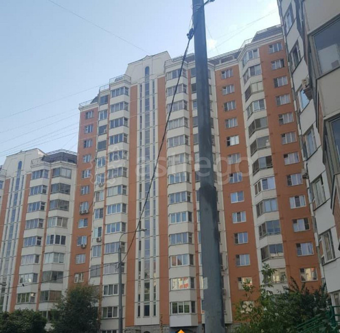 Комната, 64 м2, 9/14 эт. Москва - изображение 1