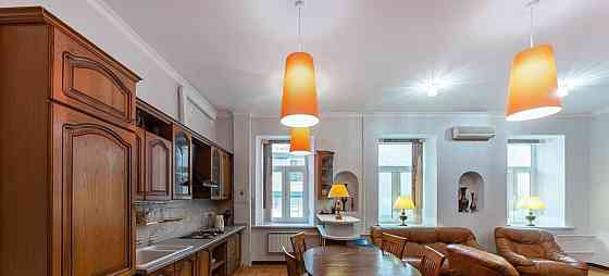 3-комн. квартира, 95 м2, 3/4 эт. Москва