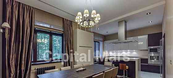 5-комн. квартира, 370 м2, 2/6 эт. Москва