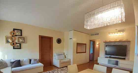 4-комн. квартира, 133.1 м2, 3/24 эт. Москва