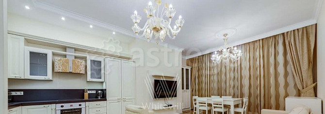 4-комн. квартира, 132 м2, 6/10 эт. Москва - изображение 1
