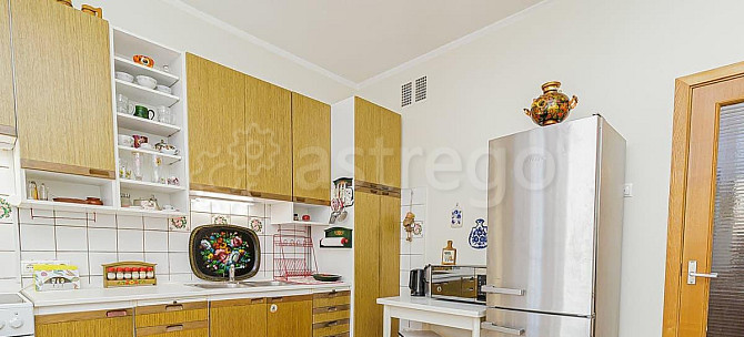 2-комн. квартира, 85.6 м2, 4/5 эт. Москва - изображение 2