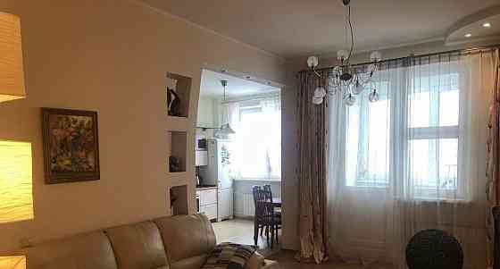2-комн. квартира, 75 м2, 18/19 эт. Москва