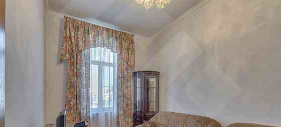 4-комн. квартира, 150 м2, 5/7 эт. Москва