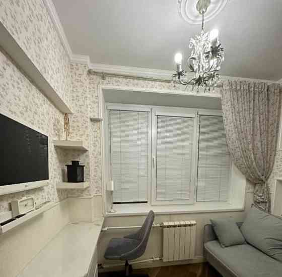 2-комн. квартира, 45 м2, 1/5 эт. Москва