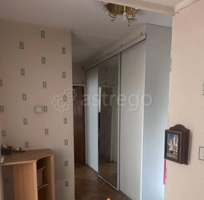 Комната, 18 м2, 8/9 эт. Москва - изображение 2