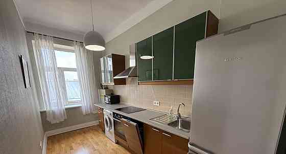 3-комн. квартира, 90 м2, 5/5 эт. Москва