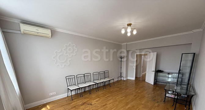3-комн. квартира, 90 м2, 5/5 эт. Москва - изображение 2