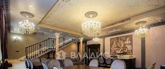 5-комн. апарт-ы, 230 м2, 1/3 эт. Москва