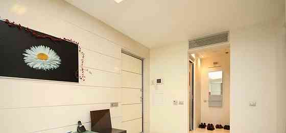 4-комн. квартира, 150 м2, 4/15 эт. Москва