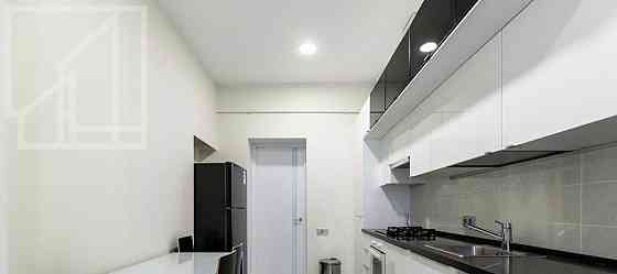 4-комн. квартира, 111 м2, 4/5 эт. Москва