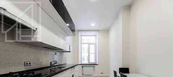 4-комн. квартира, 111 м2, 4/5 эт. Москва
