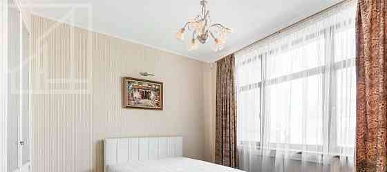 5-комн. квартира, 220 м2, 6/8 эт. Москва