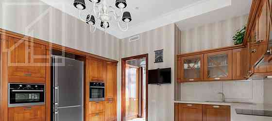 4-комн. квартира, 166 м2, 4/6 эт. Москва