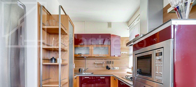 2-комн. квартира, 70 м2, 6/7 эт. Москва - изображение 3