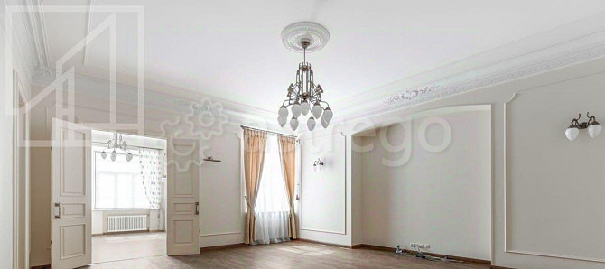 4-комн. квартира, 160 м2, 2/5 эт. Москва - изображение 1