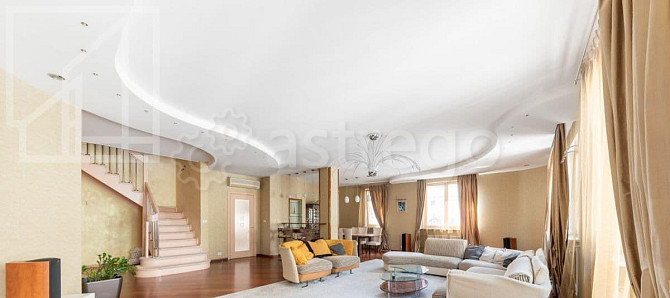 4-комн. квартира, 180 м2, 3/5 эт. Москва - изображение 1