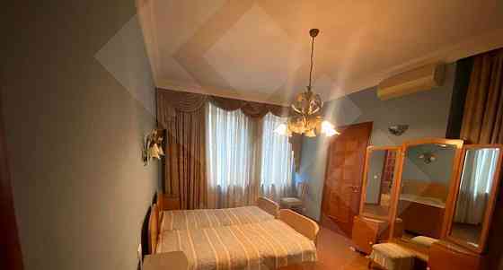 4-комн. квартира, 171 м2, 2/6 эт. Москва