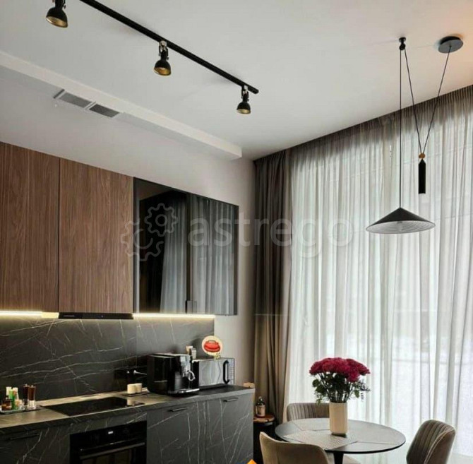 2-комн. квартира, 60 м2, 1/19 эт. Москва - изображение 1