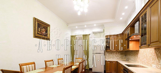 4-комн. квартира, 180 м2, 2/3 эт. Москва - изображение 2