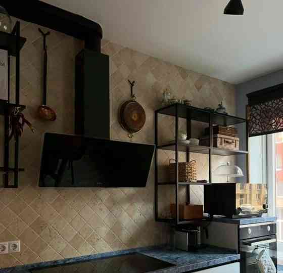 3-комн. квартира, 80 м2, 2/9 эт. Москва
