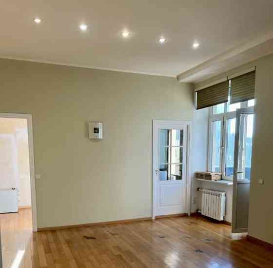 5-комн. квартира, 132 м2, 5/7 эт. Москва