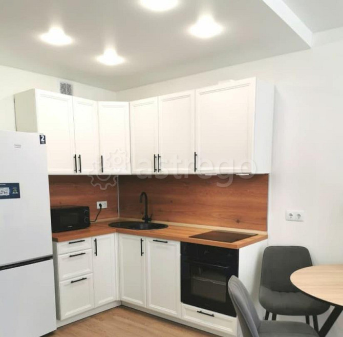 1-комн. квартира, 40 м2, 2/33 эт. Москва - изображение 2