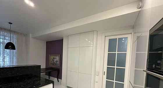 4-комн. квартира, 150 м2, 2/9 эт. Москва