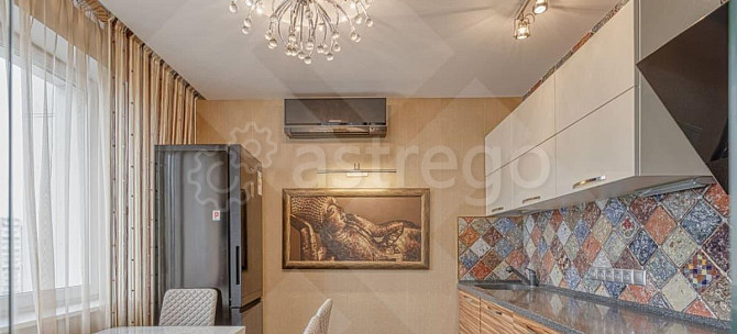 3-комн. квартира, 87 м2, 11/37 эт. Москва - изображение 2